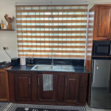 Radiant Retreat Homes 达累斯萨拉姆 外观 照片