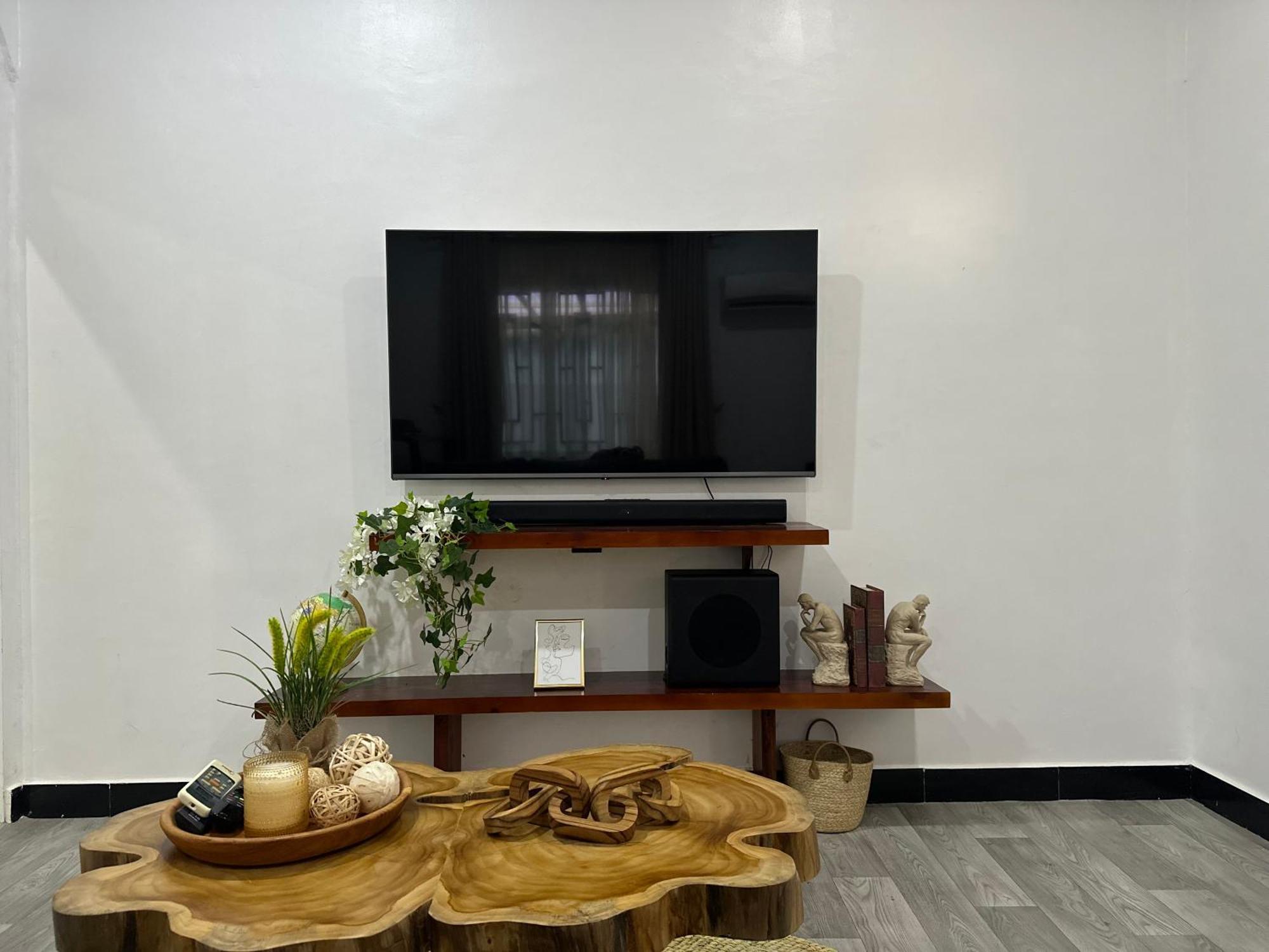 Radiant Retreat Homes 达累斯萨拉姆 外观 照片