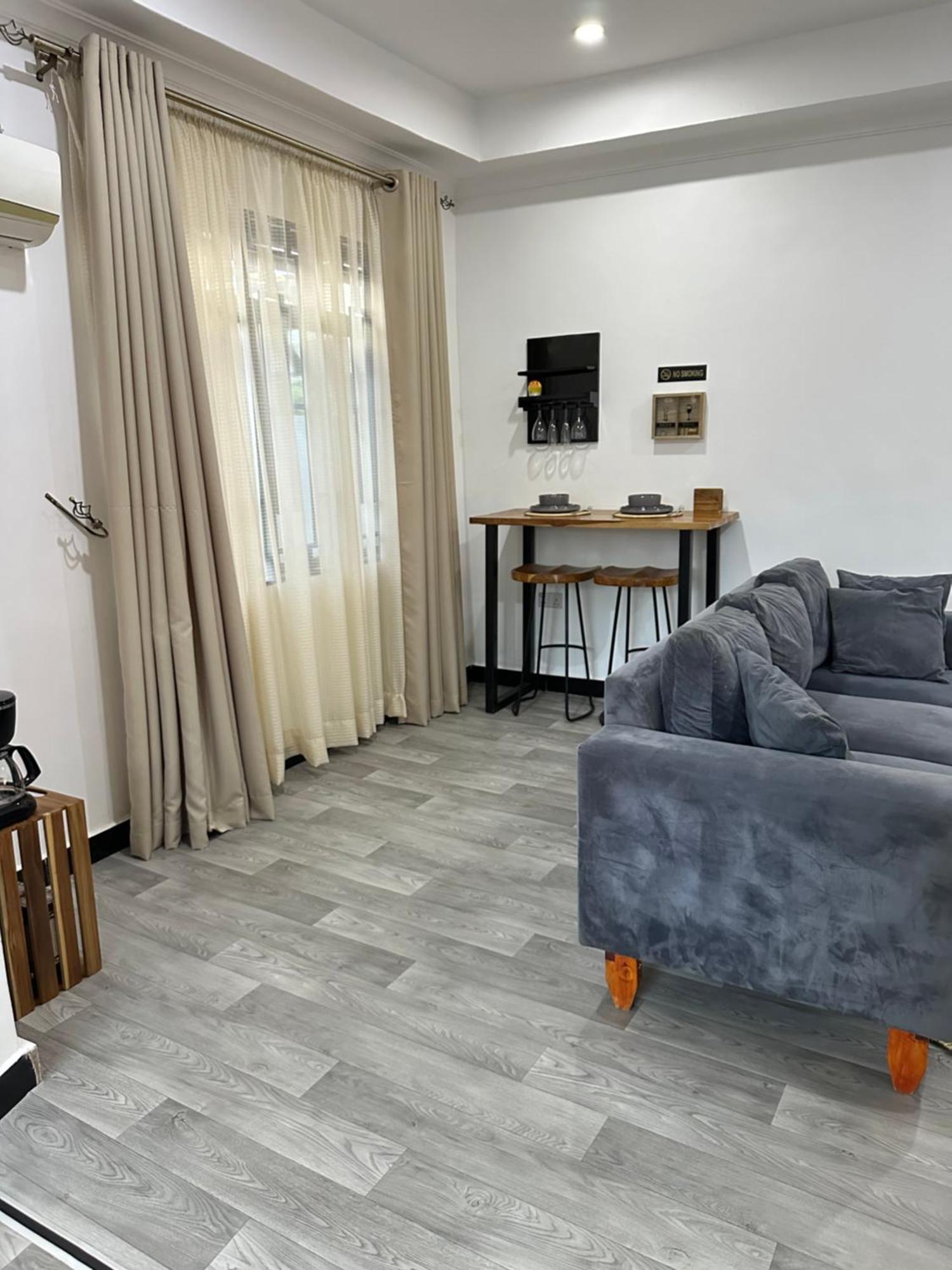 Radiant Retreat Homes 达累斯萨拉姆 外观 照片